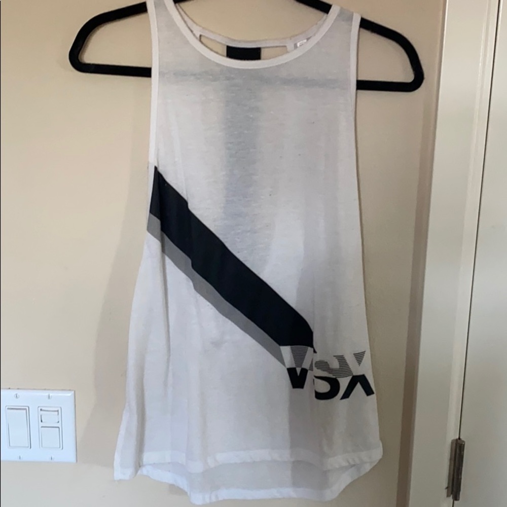 workout shirt